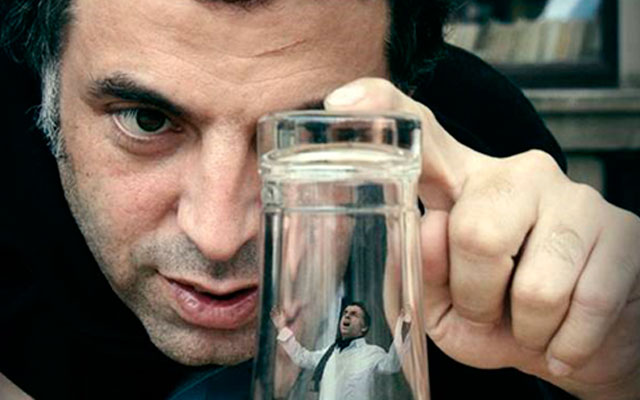 Etgar Keret, invitado por el Banco de la República al Hay Festival 2020, se le considera un nombre imprescindible de la literatura israelí contemporánea.