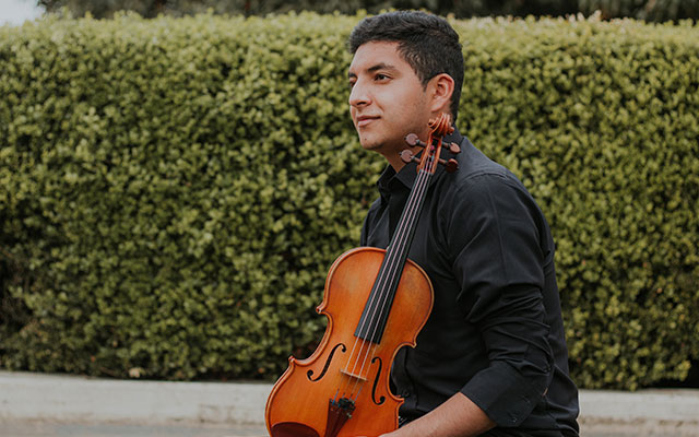 José Miguel Rico (Colombia), violín