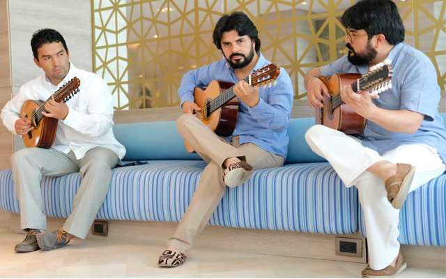 grupo palos y cuerdas