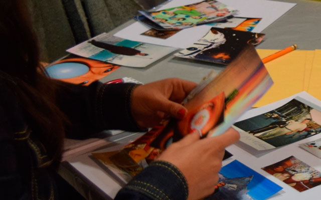 Fotografía de taller de fanzines en el MAMU