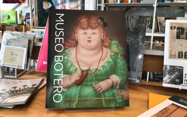 El nuevo libro sobre el Museo Botero ya se encuentra disponible, en español e inglés.