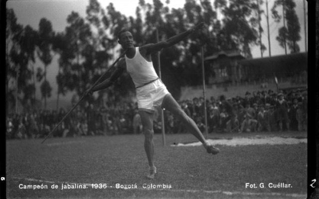 Campo Elías Gutiérrez. Campeón de lanzamiento de jabalina en las eliminatorias para los Juegos Olímpicos de Berlín 1936.
