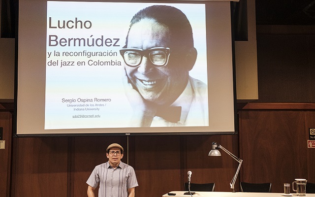 Conferencia Lucho Bermúdez y la reconfiguración del jazz con la participación del musicólogo Sergio Ospina Romero en el marco del proyecto Bicentenario de una nación en el mundo organizado por el Banco de la República.