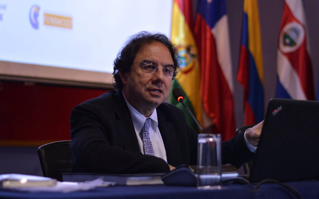 El antropólogo colombiano Fernando Barona Tovar, director de la Unidad de Gestión de la Red Cultural del Banco de la República.
