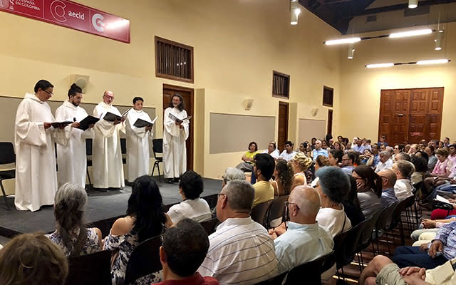Concierto de la Schola Gregoriana de Bogotá en el Centro de la Cooperación Española de Cartagena