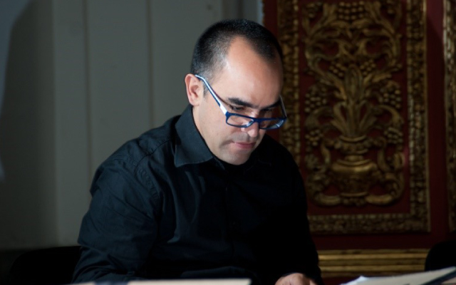 Julián Navarro González, nuevo Jefe Asesor de la Sección de Música del Banco de la República.