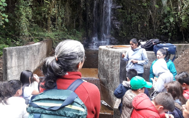 Recorrido por puntos clave de la ruta del acueducto que abastece al Valle de Atriz.