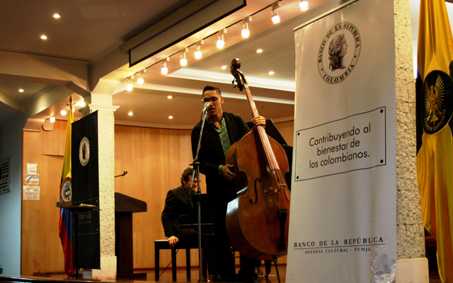 Ricardo Puche en Tunja, como parte de la Temporada Nacional de Conciertos del Banco de la República, en la Serie de los Jóvenes Intérpretes.