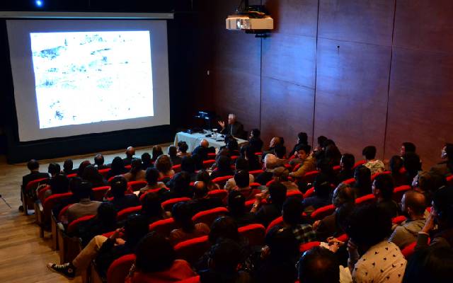 Auditorio del Museo de Arte Miguel Urrutia - MAMU-.