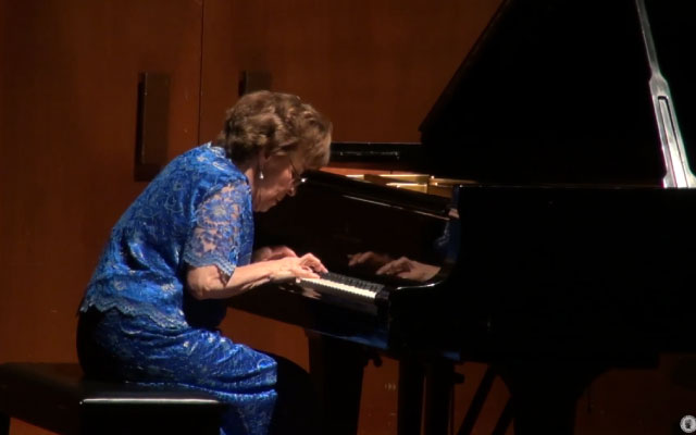 Blanca Uribe, pianista colombiana