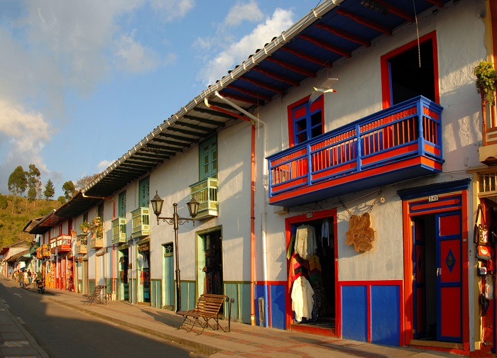 Calle real en Salento, Quindío.