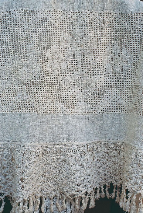 Fibras naturales y arte textil en Boyacá y Santander. “Paño de manos” elaborado a finales del siglo XIX en Charalá.