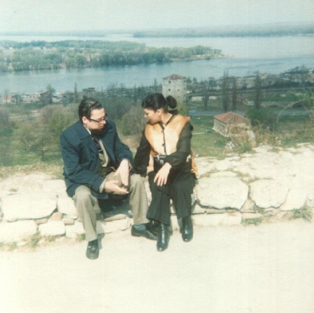 Viaje junto a Josefina, su esposa.