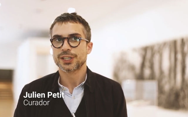 Julien Petit, Curador de la exposición Tierra de/por medio del MAMU