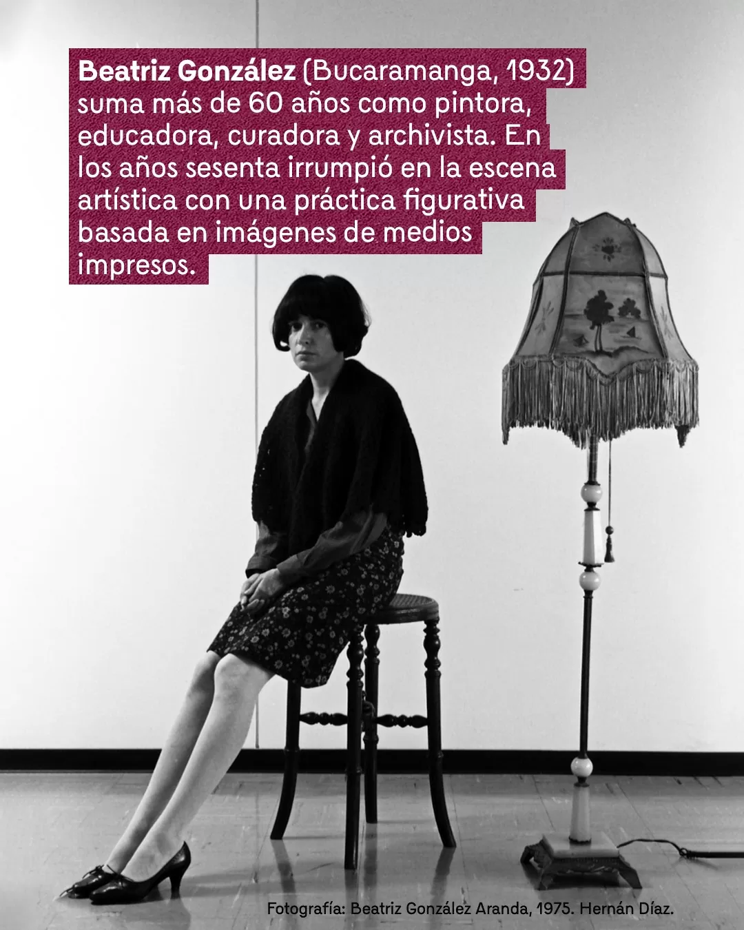 Foto a blanco y negro de Beatriz González Aranda,  en 1975