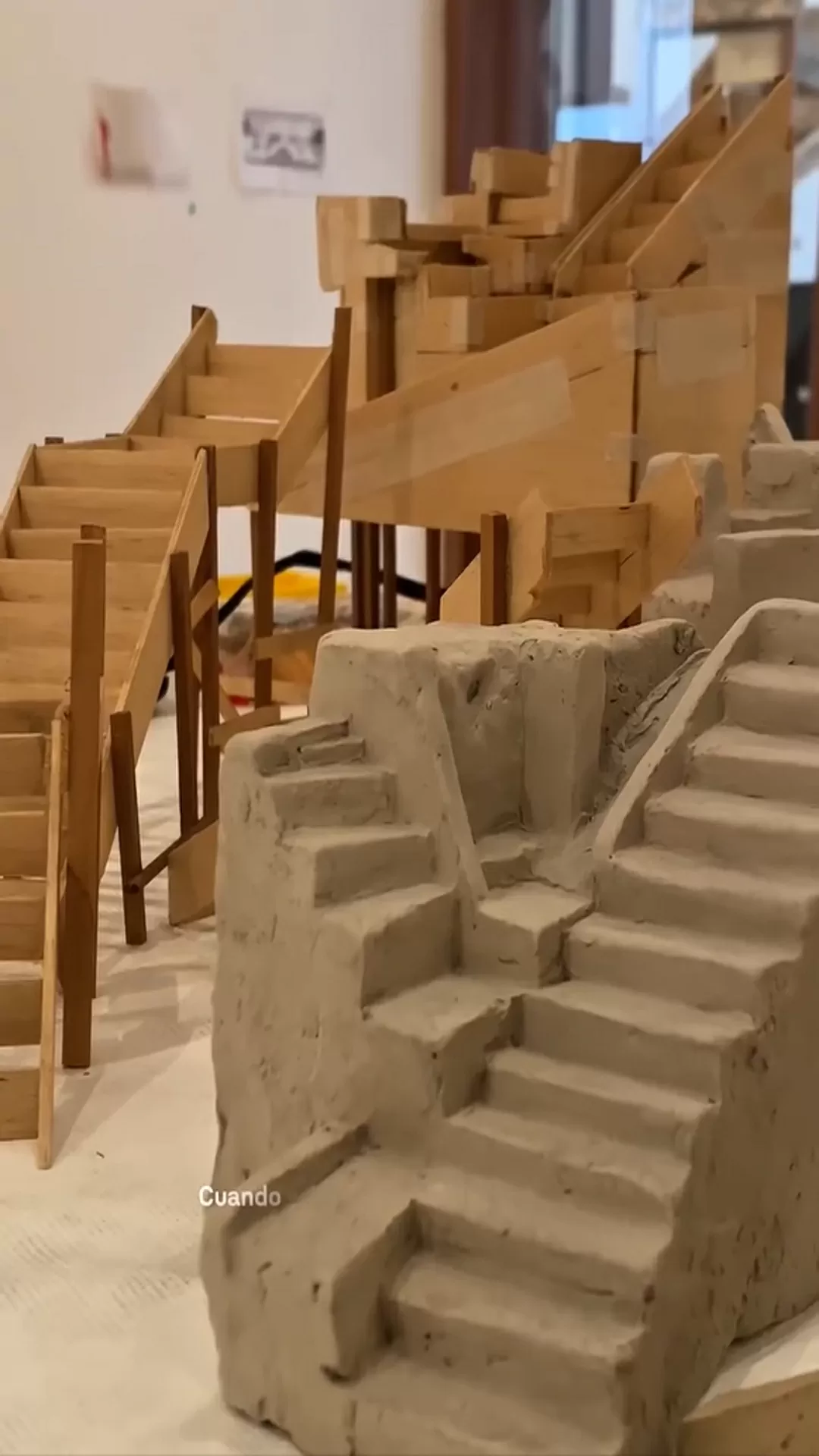 Fragmento de una obra de Juan Fernando Herrán, Materialidades y constelaciones