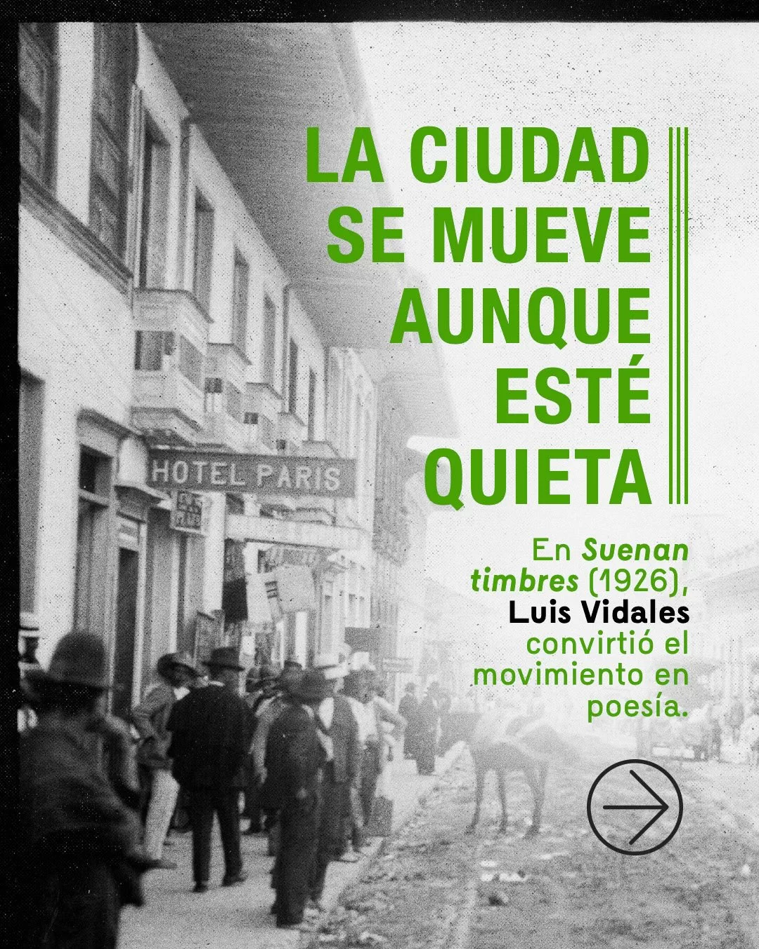 Foto a blanco y negro de la plaza de mercado de Armenia, con el Hotel Paris y algunos habitantes frente a él 