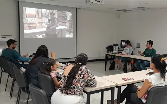 Club de lectura de Poesía 640x400