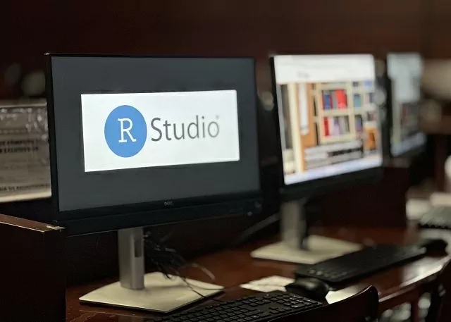 Computador-programa-R-studio-640x400.jpg