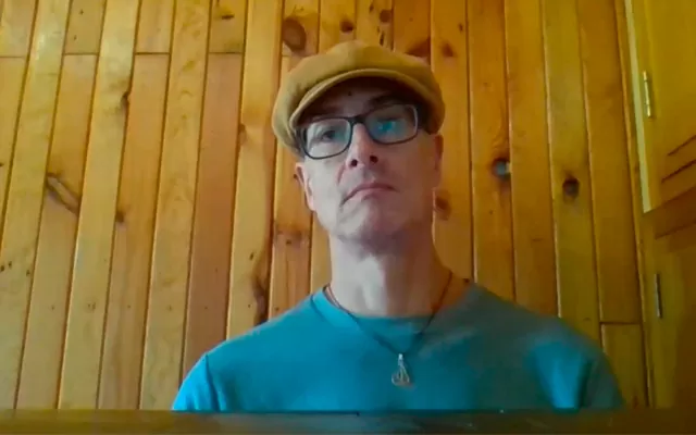 Jorge Salazar, en una conferencia sobre arquitectura bioclimática en Leticia