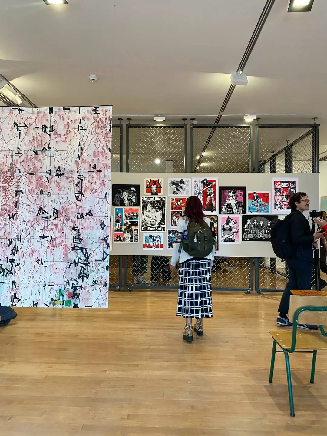Visitantes de la exposición Digna Rabia
