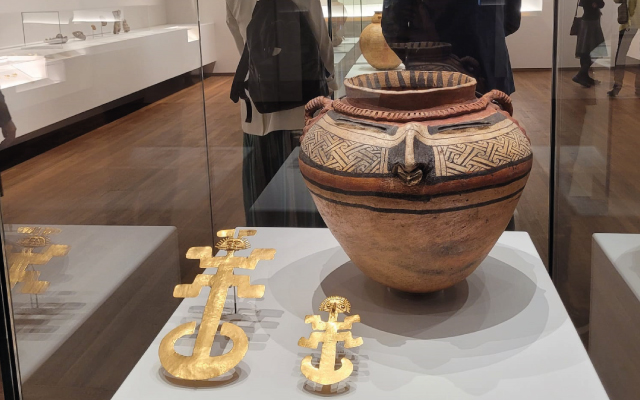 El universo en tus manos: pensamiento y esplendor de la Colombia indígena, en el Museo de Bellas Artes de Montreal, Canadá