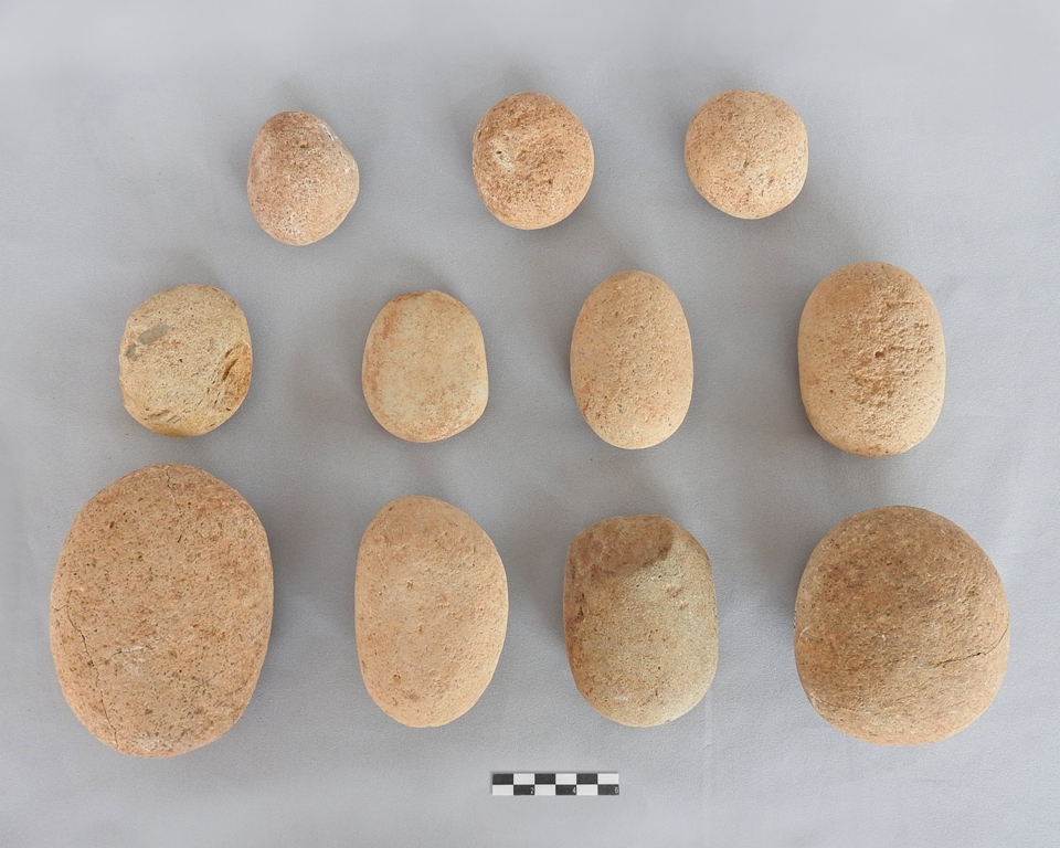 Manos de moler. Proyecto Arqueológico Aerocafé, Palestina, Caldas. 