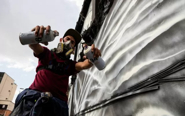 Grafitti Metro de Bogotá