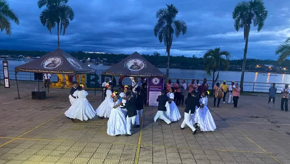 Grupo danzando Quibdó - Darwin Perea