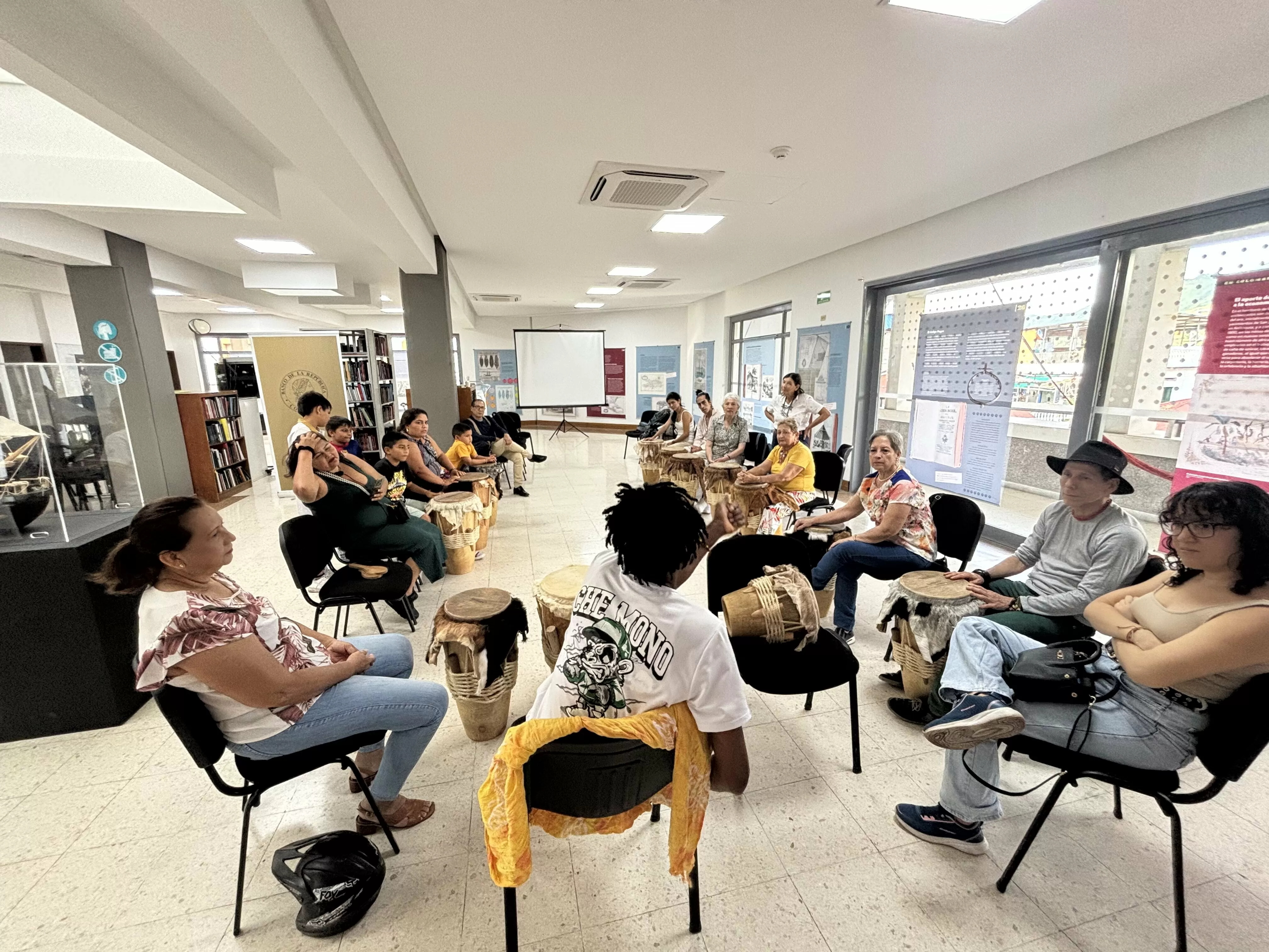 Colombia en un tambor Honda