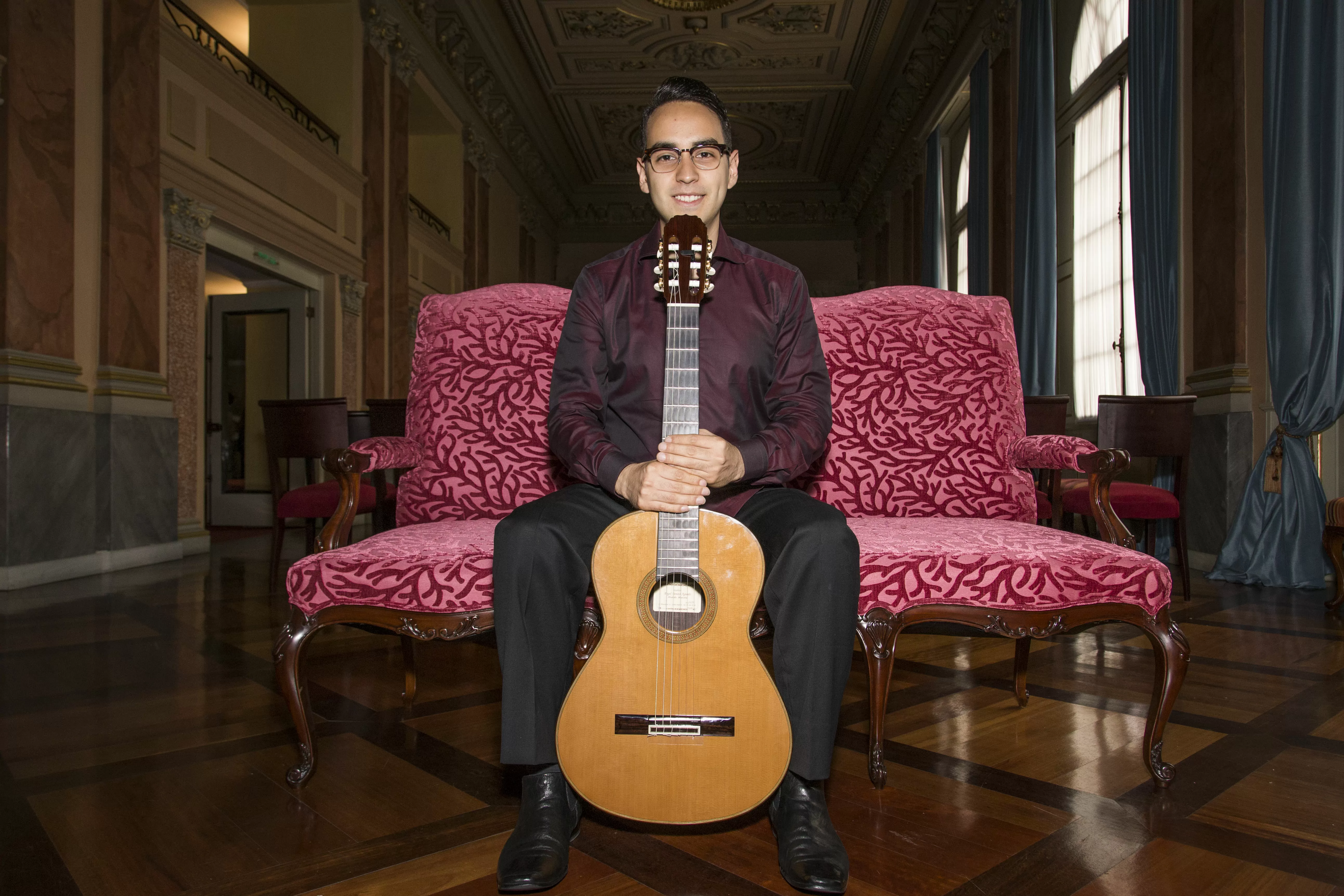 John Quijano guitarra 