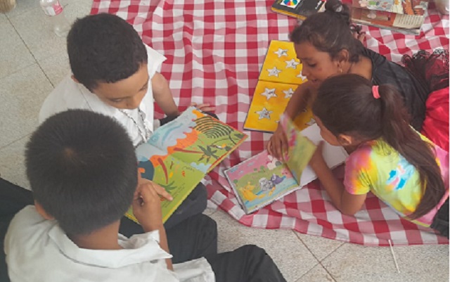 Niños en taller de Mediación a la lectura Centro Cultural Neiva