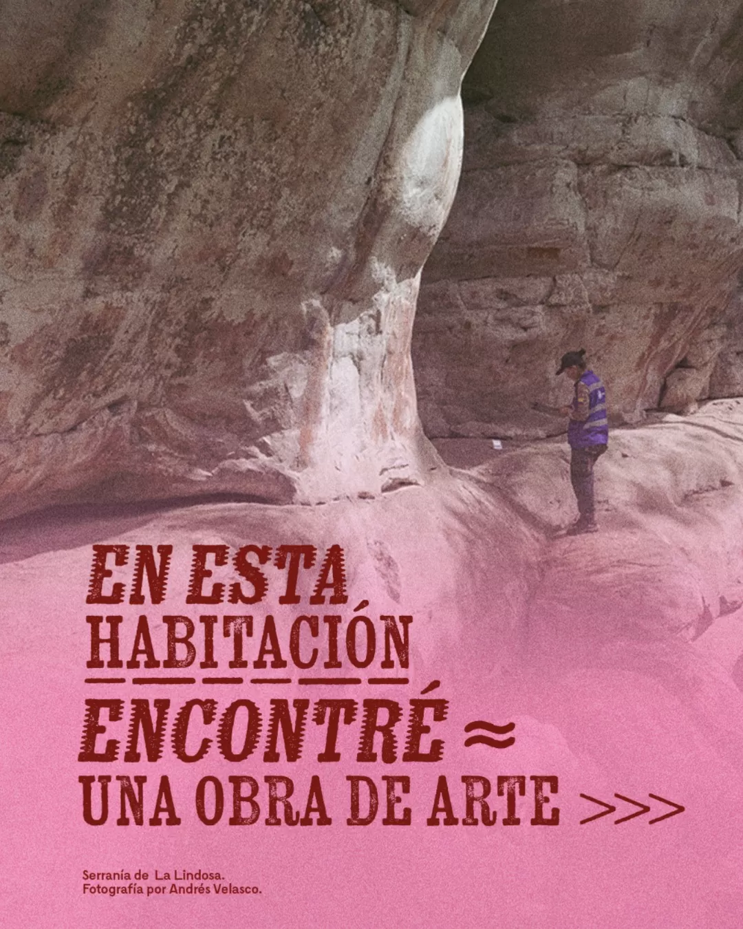 Imagen a color, con tonos rosados, sobre la Serranía de La Lindosa