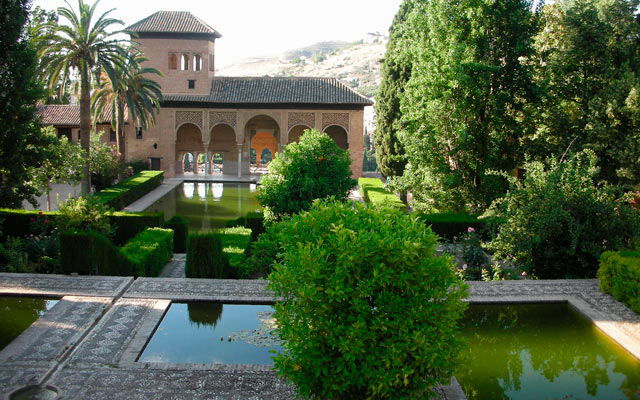 La Alhambra, Granada, España. Martin Burrow en Flickr.