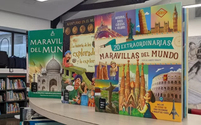 Libros de la colección infantil sobre las Maravillas del Mundo