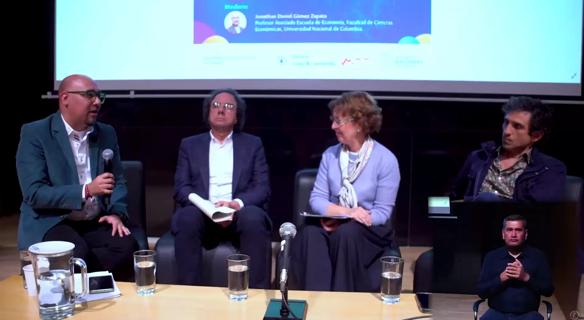 ¿Cómo y para qué evaluamos el desempeño de las instituciones culturales? | Conferencia