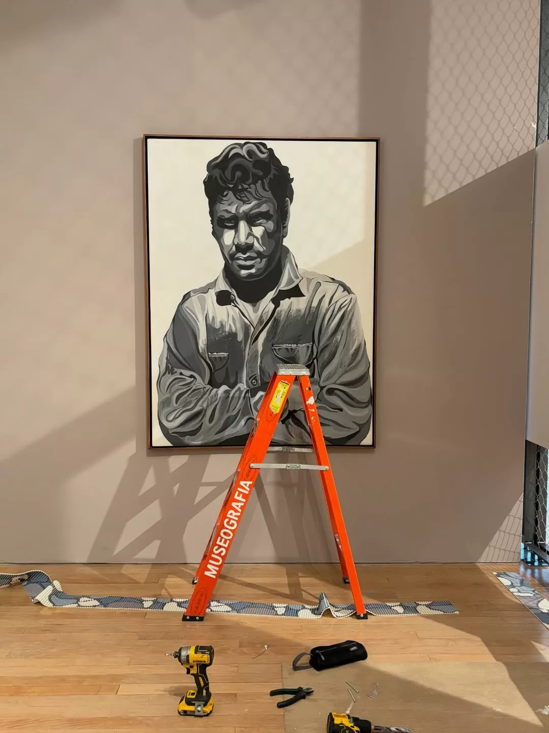 Montaje de la exposición Digna Rabia