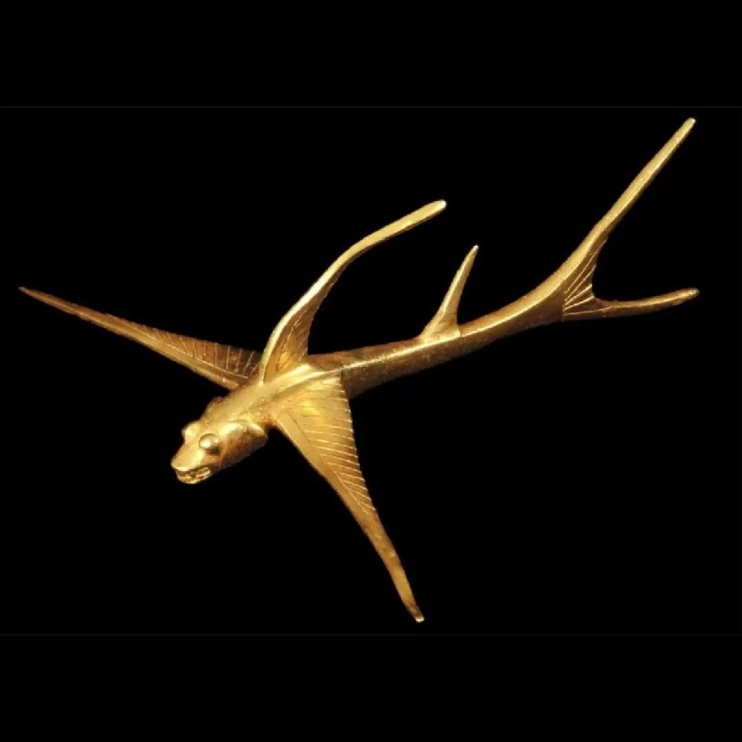Colgante de pez volador realizado entre el 0 y el 900 d.C del Museo del Oro
