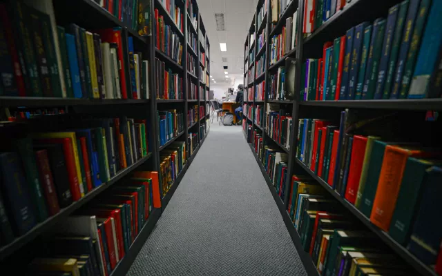 Biblioteca del Centro Cultural de Popayán.