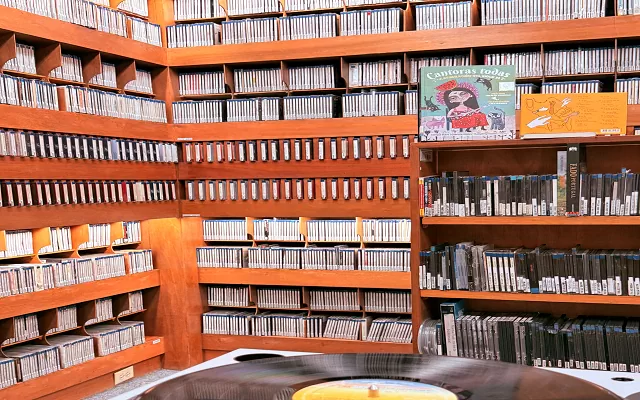 Cd y LP de la colección de música de la Biblioteca Luis Ángel Arango. 2026