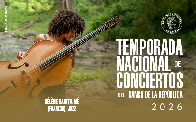 Sélène Saint-Aimé sosteniendo el contrabajo. Temporada Nacional de Conciertos del Banco de la República 2026