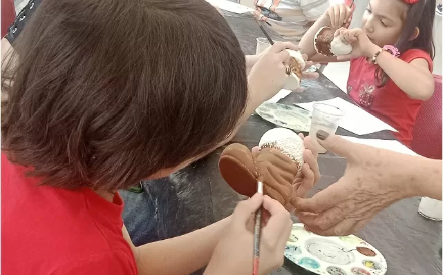 Taller arte pintura en cerámica