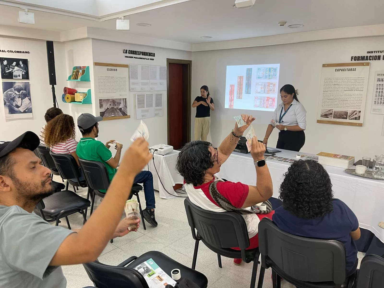 Identificar Billetes Colombianos