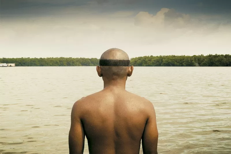 Óscar Leone Moyano. AguaCero 2010. Video 1 canals, sonido, 2 minutos 12 segundos - AP5132