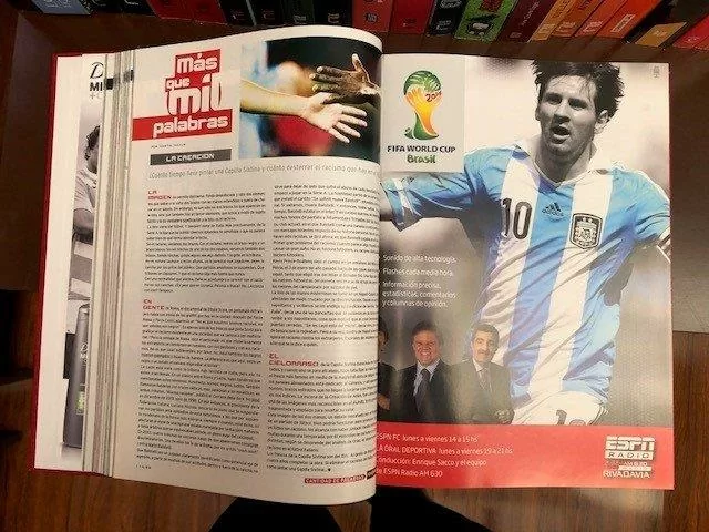 Biblioteca de fútbol colección de Guillermo Ruiz Bonilla