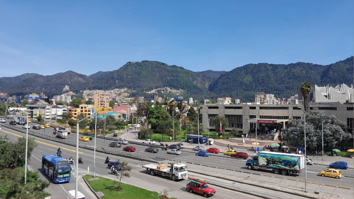 [1] Vista panorámica de los Cerros Orientales