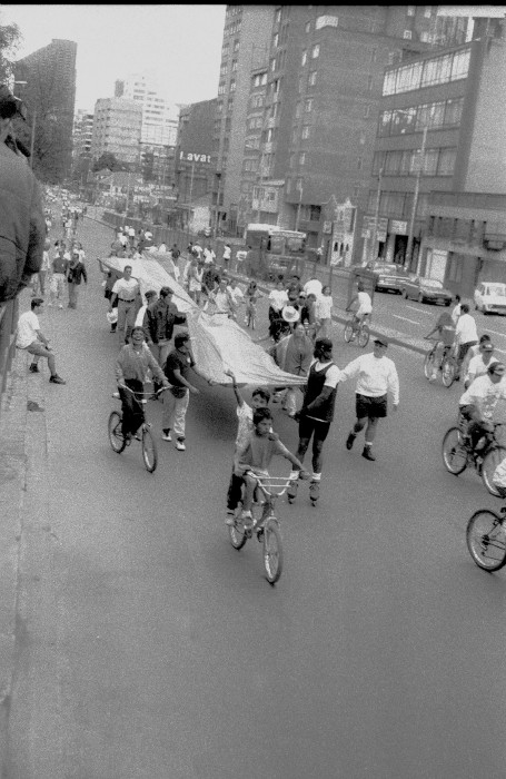 [5] Marcha del Orgullo Gay, Bogotá, 1996.