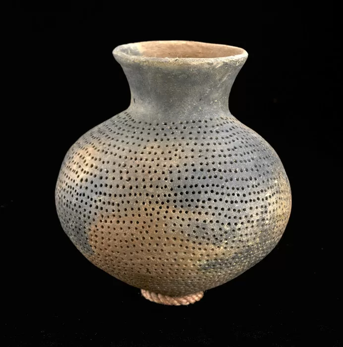 Colador globular. Llanuras del Caribe - Serranía de San Jacinto/Bajo Magdalena 1000 d.C. - 1700 d.C.