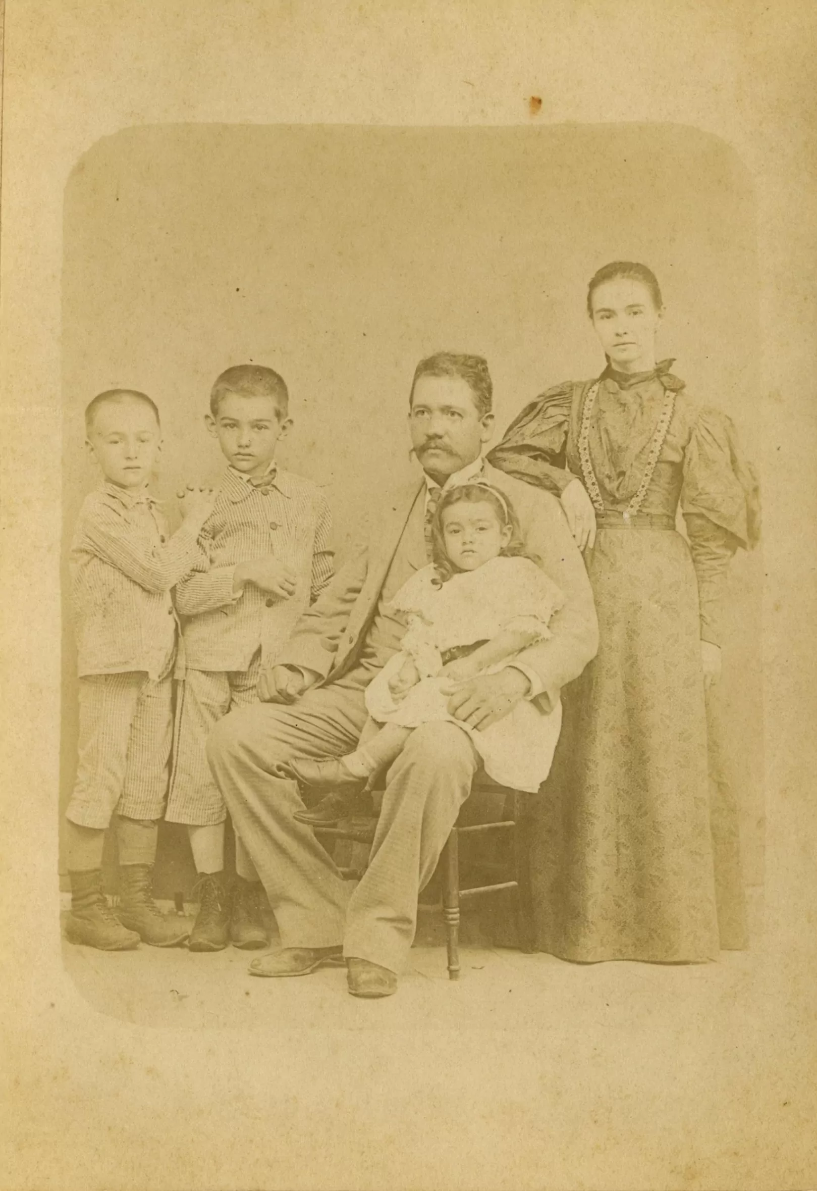[Retrato de una familia]