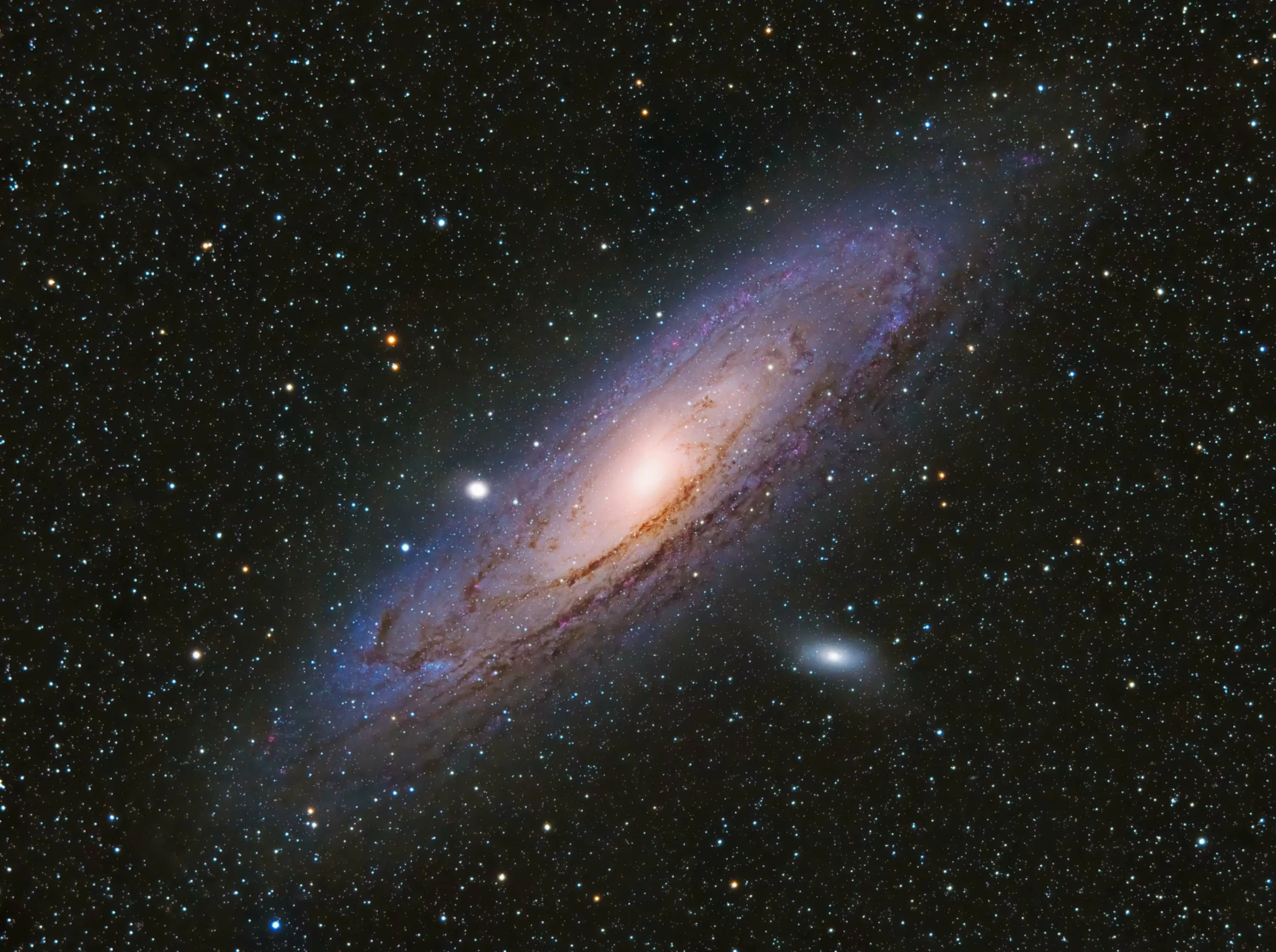Fotografía espacial de la galaxia andrómda